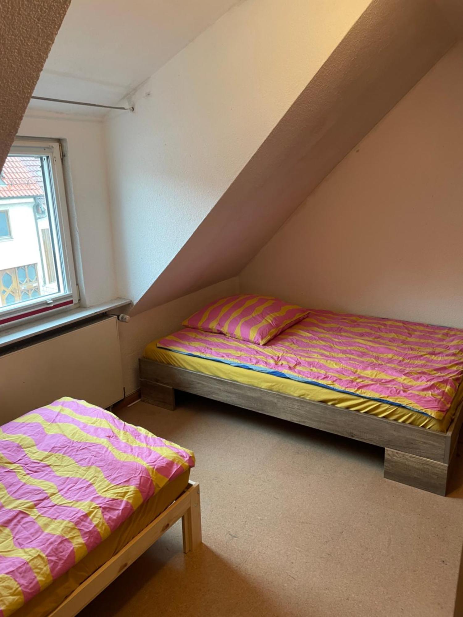 Haus Dambacher - Arbeiter-Monteurzimmer Нюртинген Екстериор снимка