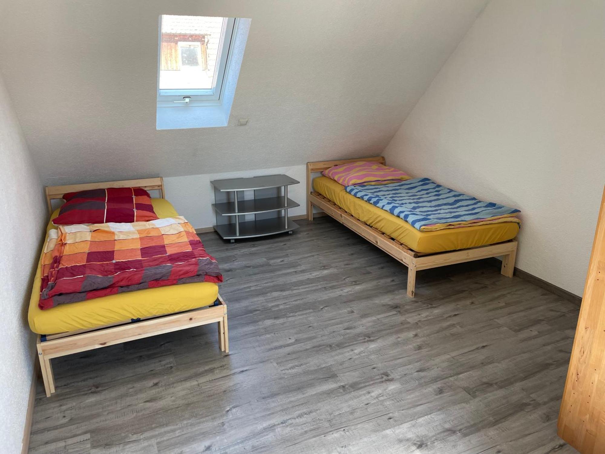 Haus Dambacher - Arbeiter-Monteurzimmer Нюртинген Екстериор снимка